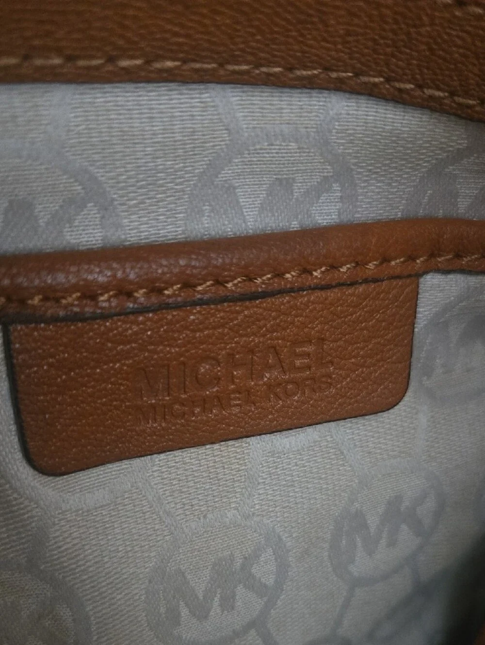 Michael Kors classic michael